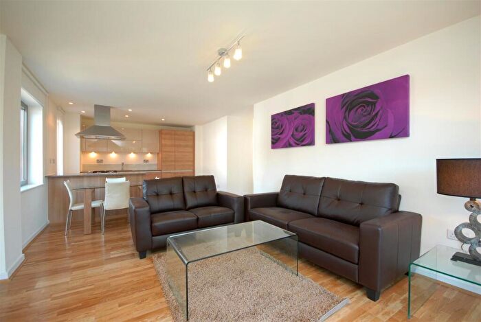 2 Bedroom Apartment For Sale In Brook House, Fletcher Street, E1