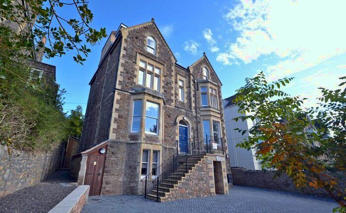 1 Bedroom Flat To Rent In Victoria Road, Clevedon, BS21