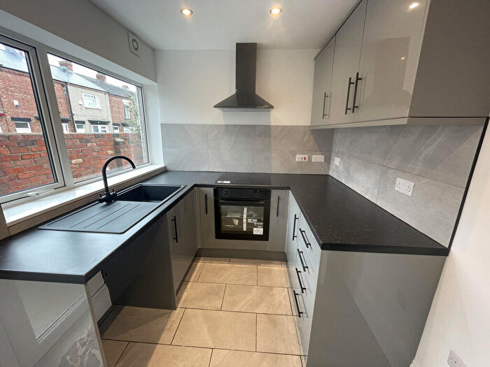 3 Bedroom Terraced House To Rent In Brinkburn Road, Darlington, County Durham, DL3