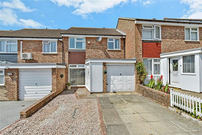 3 Bedroom Terraced House For Sale In Bingley Close, Snodland, Kent, ME6