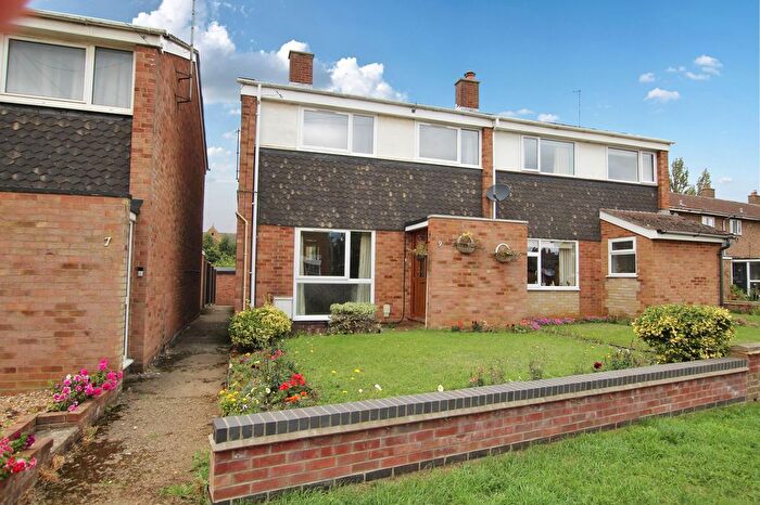 3 Bedroom Semi-Detached House For Sale In Waresley Road, Gamlingay, Sandy, SG19