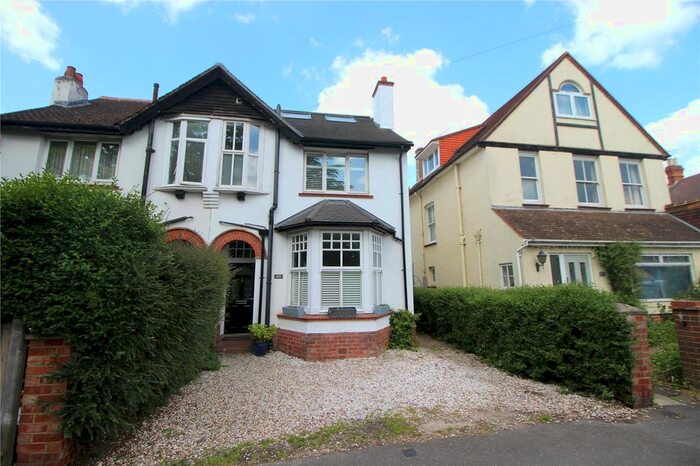 4 Bedroom Semi-Detached House For Sale In Gordon Avenue, Camberley, Surrey, GU15