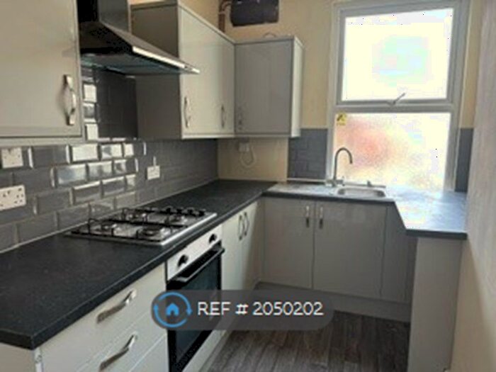 2 Bedroom Maisonette To Rent In Above Talbot Road, Blackpool, FY1
