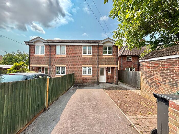 3 Bedroom Property To Rent In Ashurst Road, Portsmouth, PO6