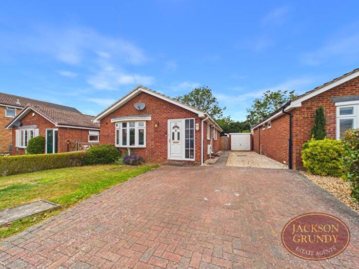 3 Bedroom Detached Bungalow For Sale In Grass Slade, Brixworth, NN6