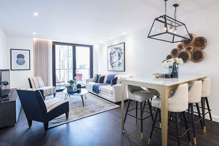 3 Bedroom Flat To Rent In Thornes House, Nine Elms, SW11