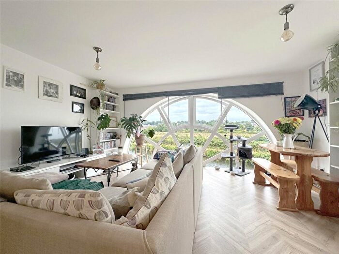 1 Bedroom Apartment To Rent In Exeter, Devon, EX2