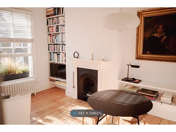 1 Bedroom Flat To Rent In Dunlace Road, London, E5