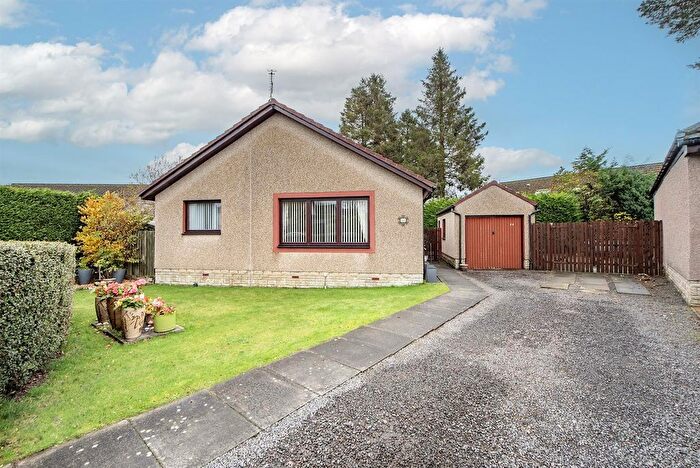 2 Bedroom Detached Bungalow For Sale In Mill Gardens, Powmill, FK14