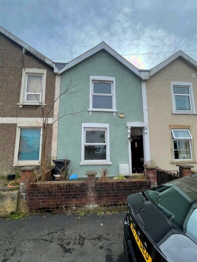 2 Bedroom Terraced House To Rent In Sydenham Road, Knowle, Bristol, BS4