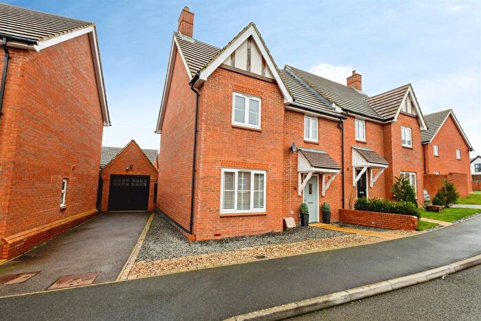 3 Bedroom Semi Detached House For Sale In Badeslade, Boughton, Northampton, NN2