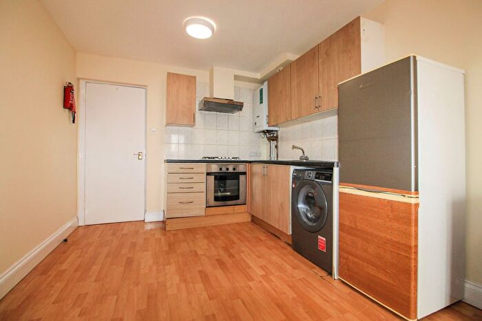 1 Bedroom Flat To Rent In Karman Court, Headstone Drive, Harrow Weald, HA3