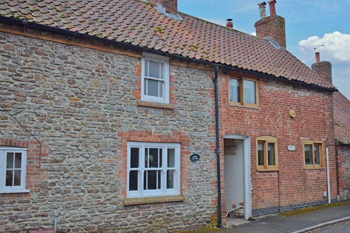 2 Bedroom Cottage For Sale In Main Street, Flintham, NG23