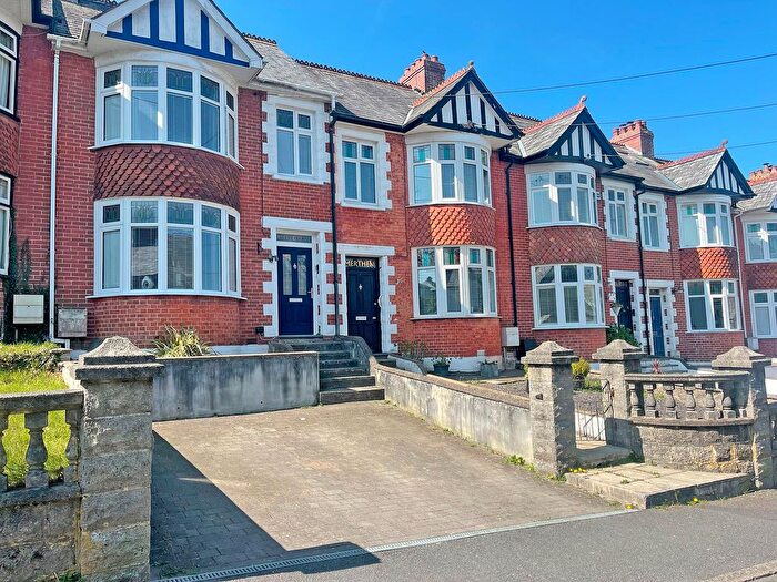 3 Bedroom Terraced House For Sale In Wadebridge, Cornwall, PL27