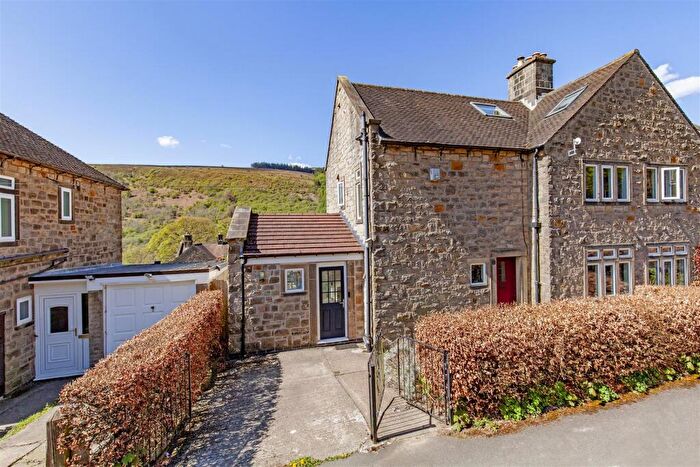 4 Bedroom Semi-Detached House For Sale In Bemrose Gate, Bamford, Hope Valley, S33