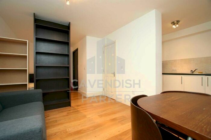 Flat To Rent In Bride Street, Islington, London, N7