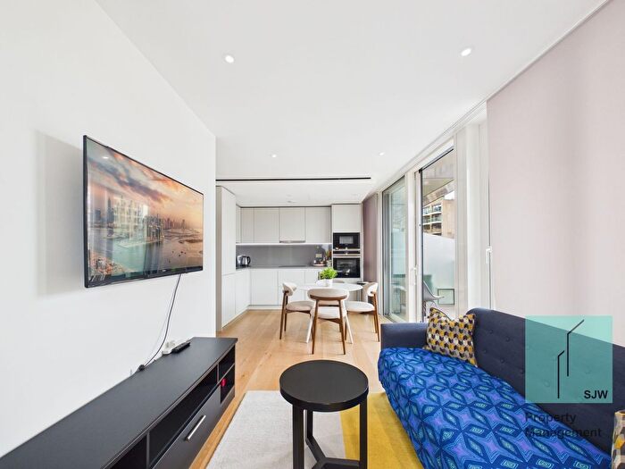 2 Bedroom Flat To Rent In Gauging Square, Counter House, E1W