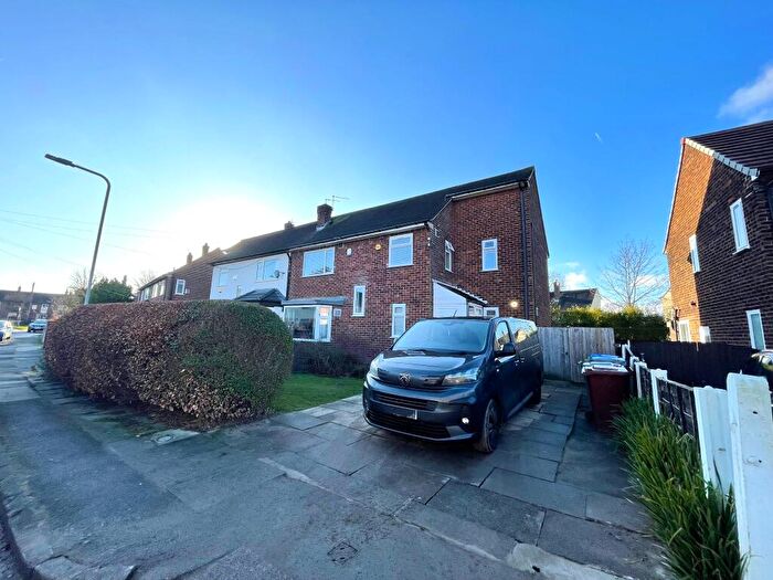 4 Bedroom Semi Detached House For Sale In Saltrush Road, Manchester, M22