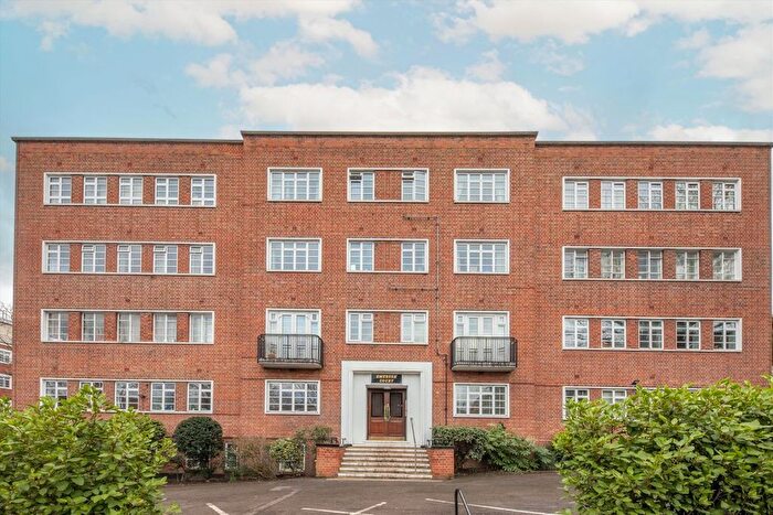1 Bedroom Flat For Sale In Wimbledon Hill Road, Wimbledon, SW19