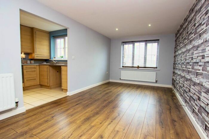 2 Bedroom Flat To Rent In Beckett Court, Darwen, BB3