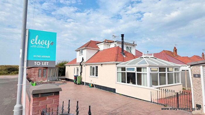 4 Bedroom Bungalow To Rent In Clive Avenue, Prestatyn, Denbighshire, LL19