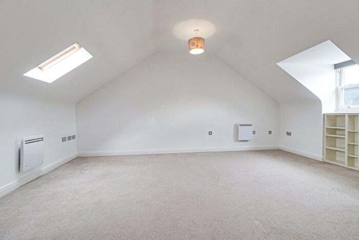 1 Bedroom Flat To Rent In Tryes Road, Cheltenham, GL50