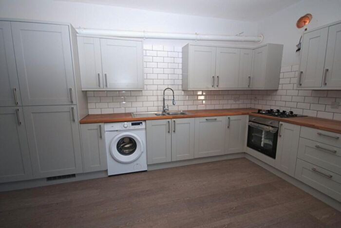 2 Bedroom Apartment To Rent In Railway Terrace, Rugby, CV21