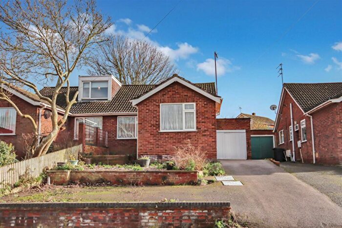 3 Bedroom Semi-Detached Bungalow For Sale In London End, Irchester, NN29
