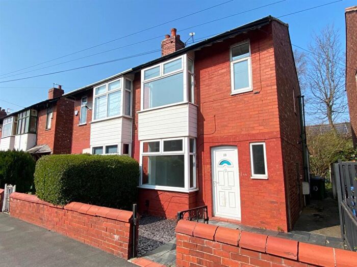 3 Bedroom House To Rent In Criccieth Road, Stockport, SK3