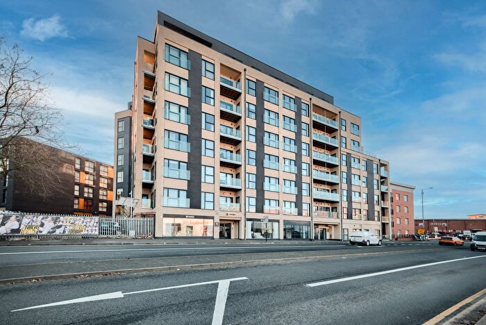 2 Bedroom Flat For Sale In Regency Place, Parade, Birmingham City Centre, B1