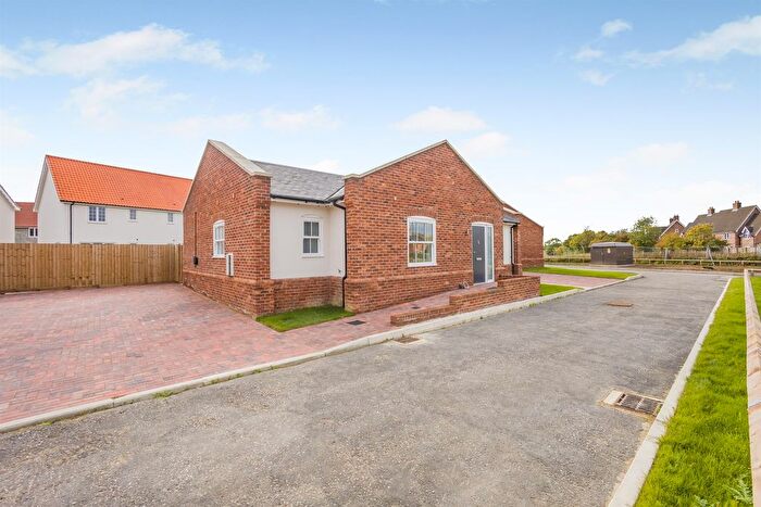 3 Bedroom Detached Bungalow For Sale In Brook View, Fressingfield, Eye, IP21