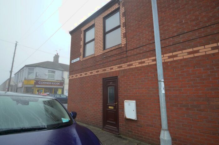 1 Bedroom Flat To Rent In Carlisle Street, Splott, Cardiff, CF24