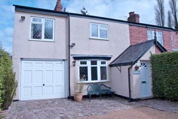 3 Bedroom Cottage To Rent In Mill Lane, Northwich, CW8