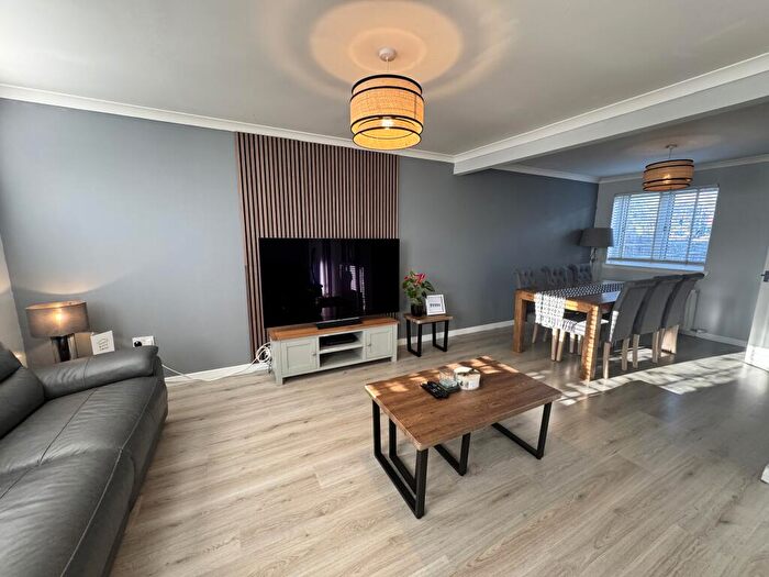 3 Bedroom Terraced House For Sale In Burnside Avenue, Aviemore, PH22