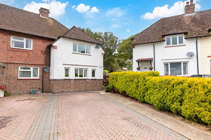 3 Bedroom End Of Terrace House For Sale In Featherstone, Blindley Heath, RH7