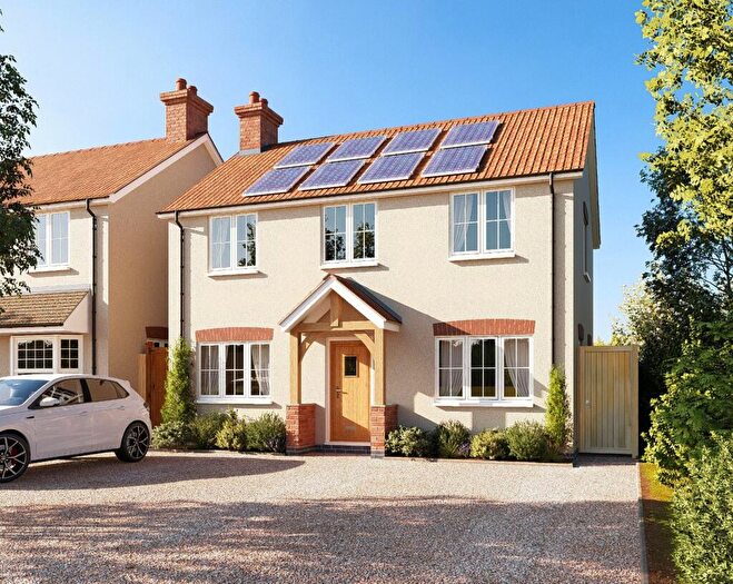 3 Bedroom Detached House For Sale In Windsor Road, Yaxley, PE7