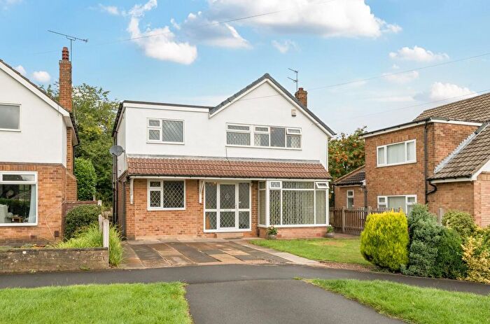 5 Bedroom Detached House For Sale In St. Margarets Avenue, Horsforth, LS18