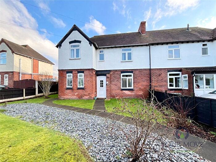 3 Bedroom Semi Detached House For Sale In Rigby Lane, Aston Fields, Bromsgrove, Worcestershire, B60