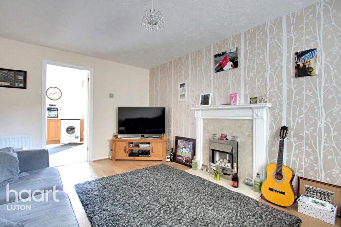 3 Bedroom End Of Terrace House To Rent In Tamar Close, Stevenage, SG1