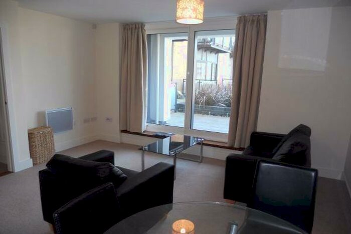 1 Bedroom Apartment To Rent In Ferry Court, Cardiff, CF11