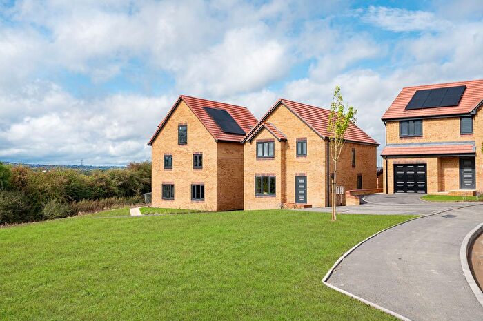 4 Bedroom Detached House For Sale In Gongoozlers Walk, Killamarsh, S21