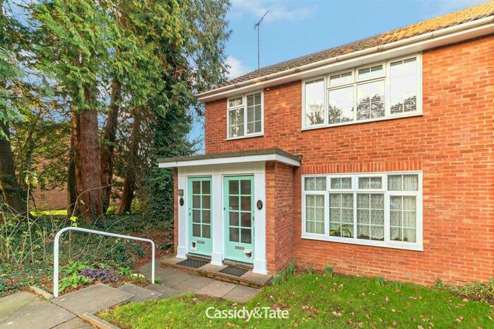 1 Bedroom Maisonette To Rent In Westminster Court, St Albans, AL1