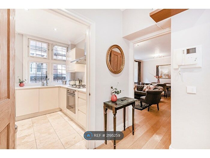 3 Bedroom Flat To Rent In Queen Alexandra Mansions, London, WC2H