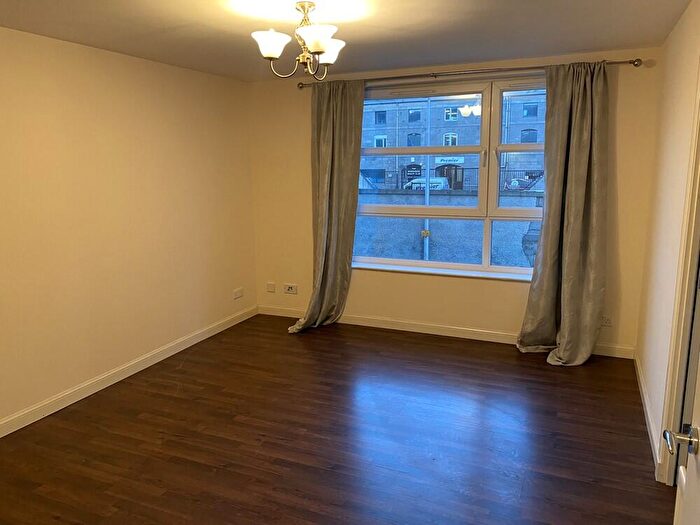 2 Bedroom Flat To Rent In D James Street, Aberdeen, AB11