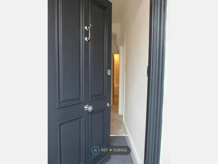 2 Bedroom Maisonette To Rent In Clarendon Road, Luton, LU2