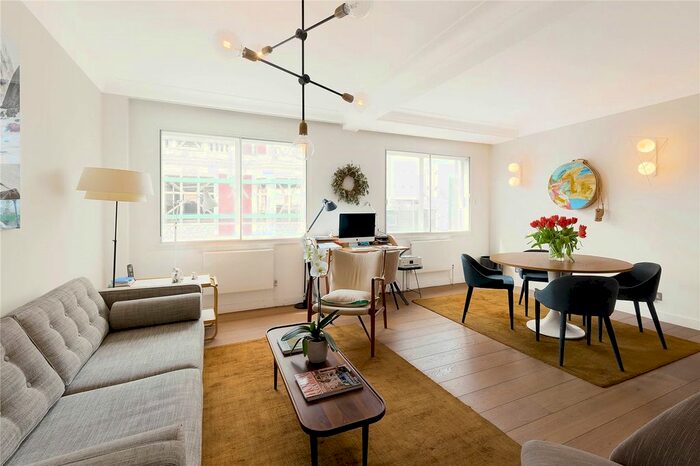 2 Bedroom Flat To Rent In Piccadilly, London, W1J