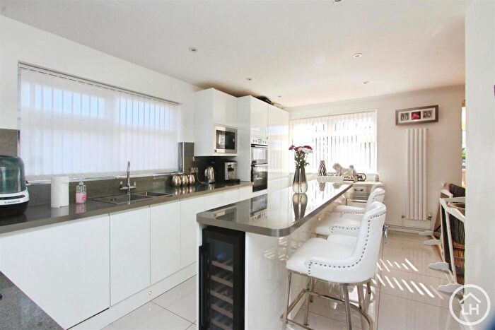 3 Bedroom Detached Bungalow For Sale In Nelson Avenue, Minster On Sea, Sheerness, ME12