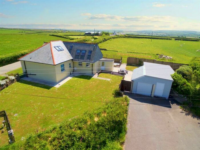 4 Bedroom Bungalow For Sale In Nr Bude, Cornwall, EX23