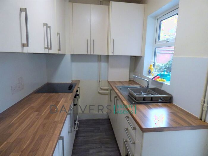 2 Bedroom Terraced House To Rent In Cranmer Street, Leicester, LE3