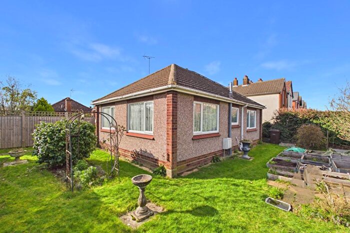 3 Bedroom Detached Bungalow For Sale In Baden Powell Drive, Colchester, CO3